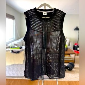 Men’s Designer Mesh tank top size XL